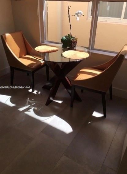 В аренду: $1,450 (0 спален, 1 ванн, 206 Квадратных фут)