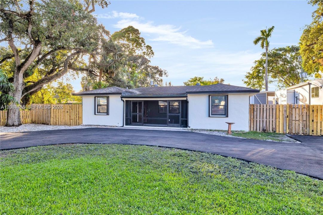 En Venta: $650,000 (0 camas, 0 baños, 1103 Pies cuadrados)