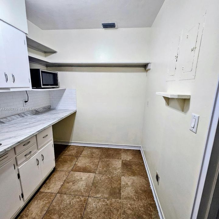 new tile backsplash