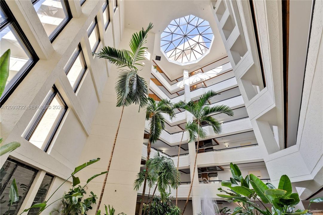 For Rent: $5,300 (2 beds, 2 baths, 1460 Square Feet)