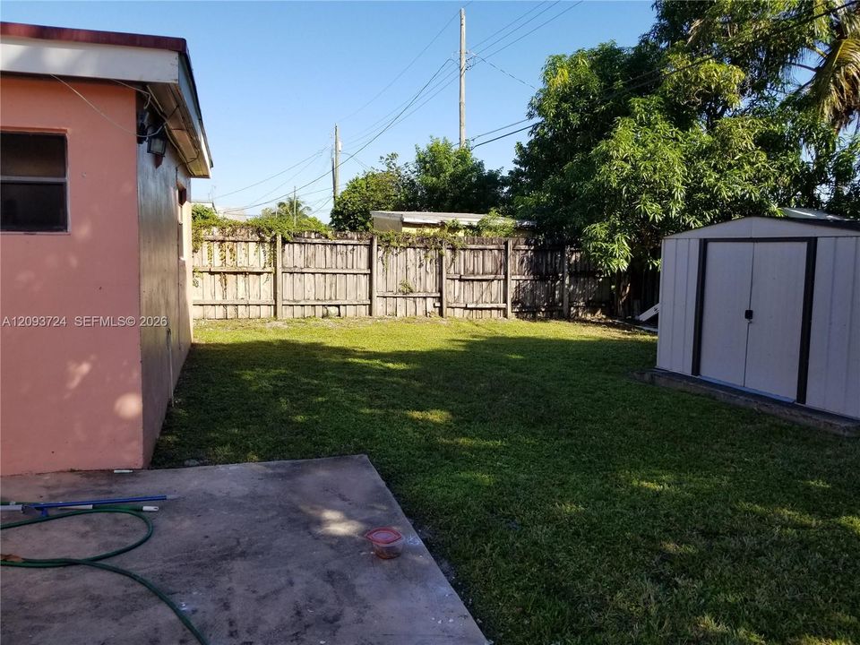 For Sale: $550,000 (4 beds, 3 baths, 2148 Square Feet)