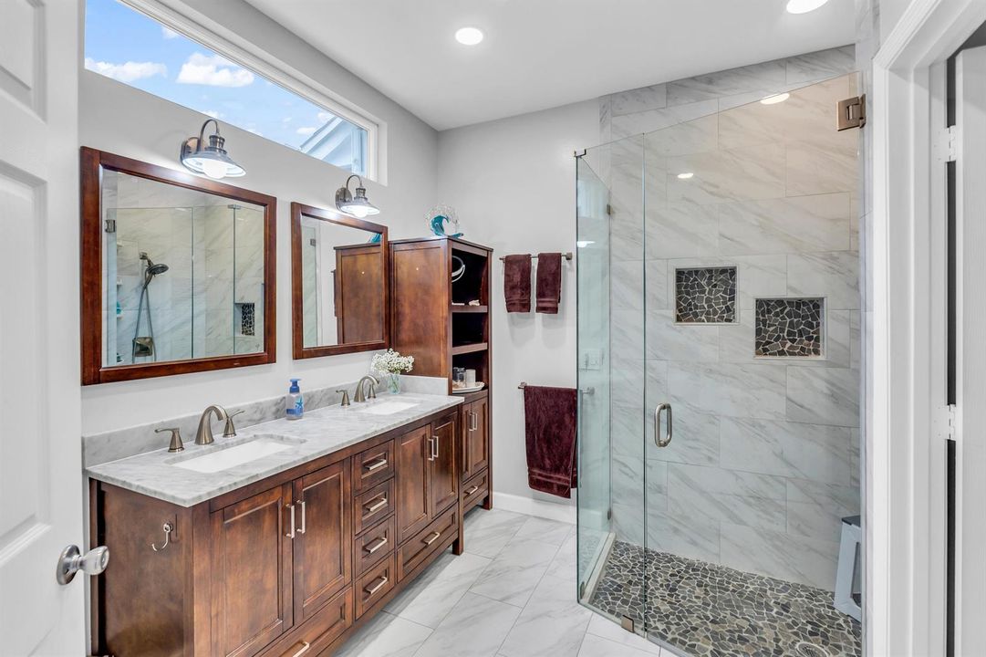 Master Bathroom Vanity