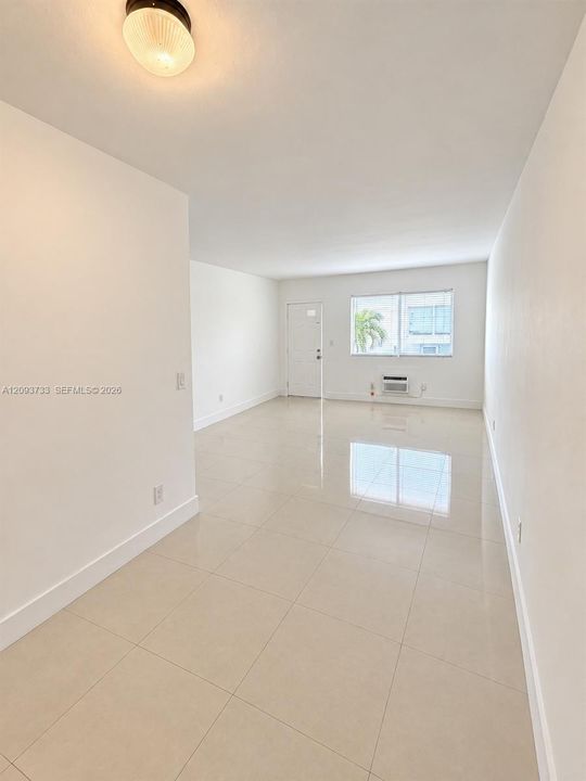 En Renta: $2,050 (1 camas, 1 baños, 650 Pies cuadrados)