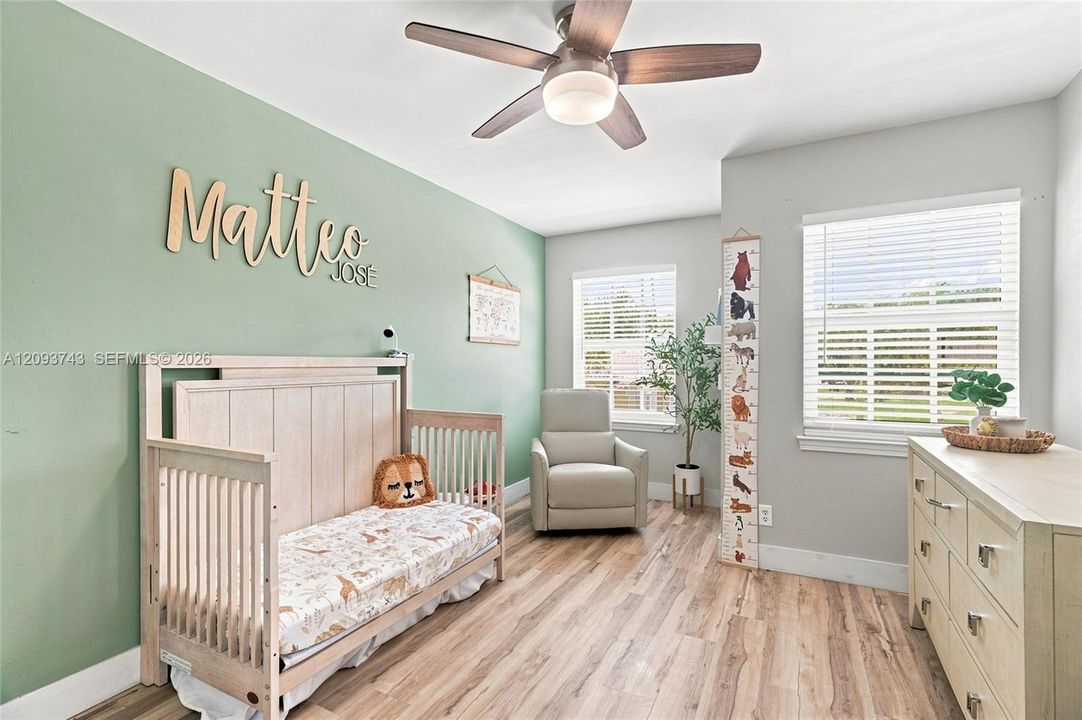 En Venta: $480,000 (3 camas, 2 baños, 1690 Pies cuadrados)