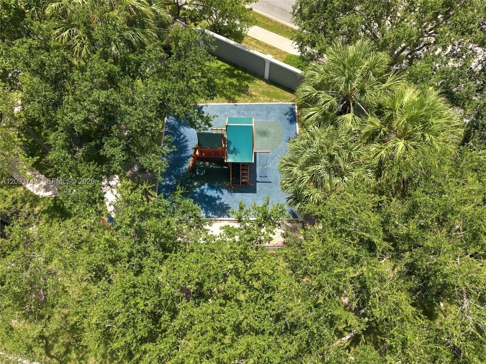 En Venta: $480,000 (3 camas, 2 baños, 1690 Pies cuadrados)