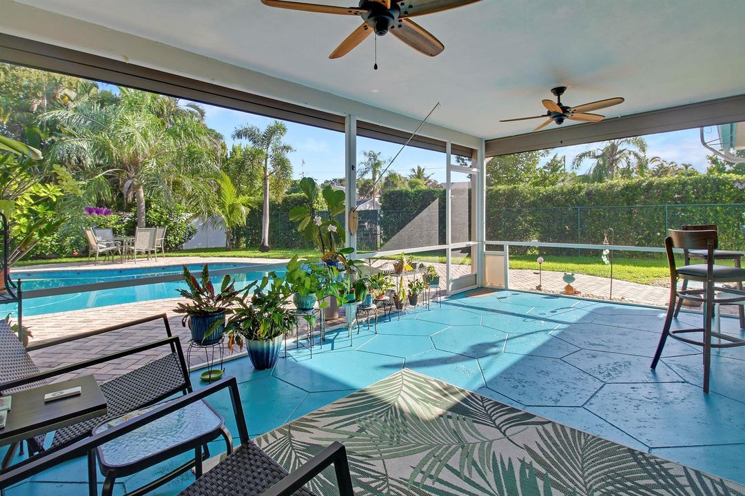 Screened Porch