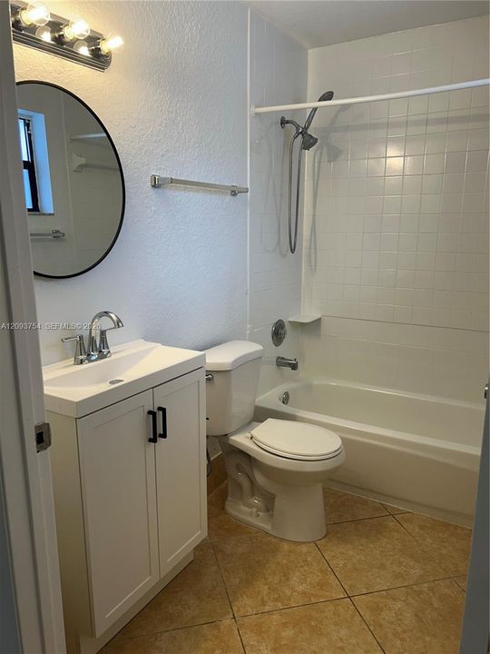 Recently Rented: $1,650 (1 beds, 1 baths, 1684 Square Feet)