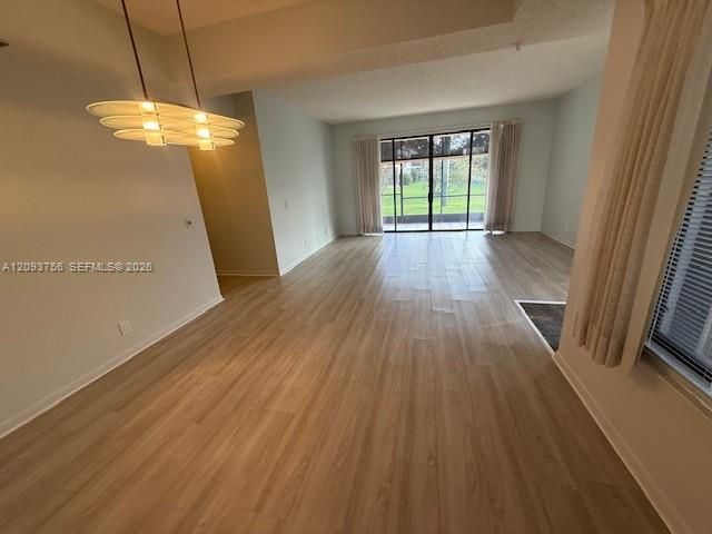 На продажу: $259,000 (2 спален, 2 ванн, 1496 Квадратных фут)