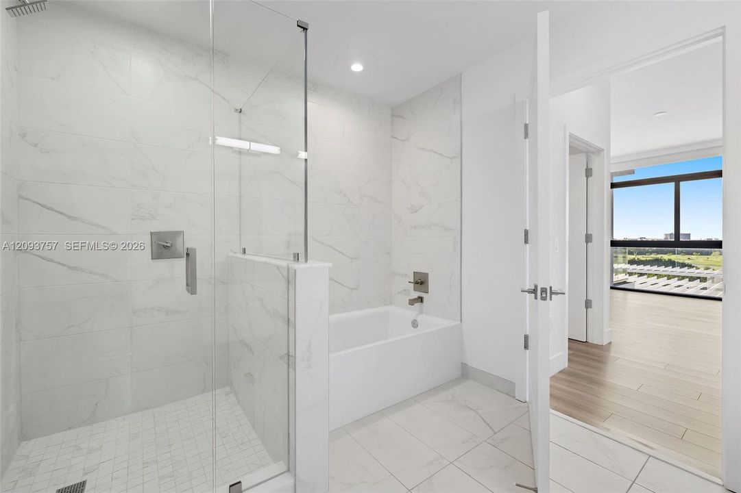For Rent: $4,500 (2 beds, 2 baths, 1297 Square Feet)