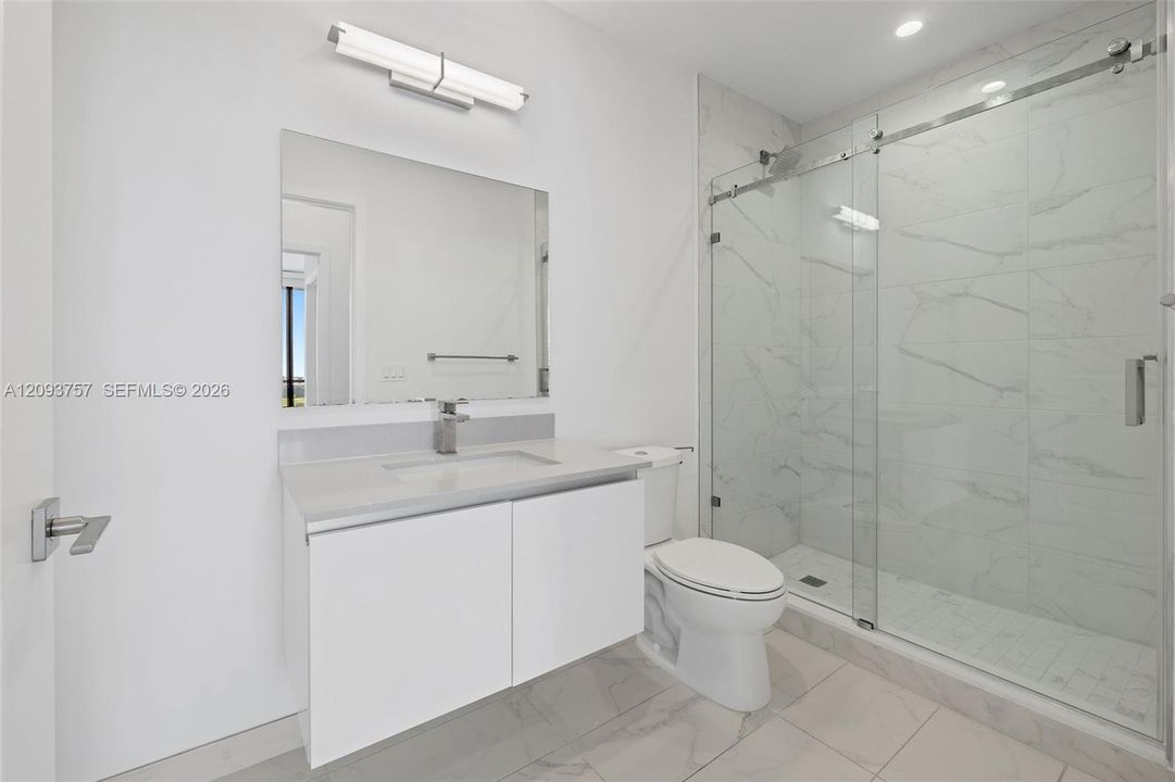For Rent: $4,500 (2 beds, 2 baths, 1297 Square Feet)