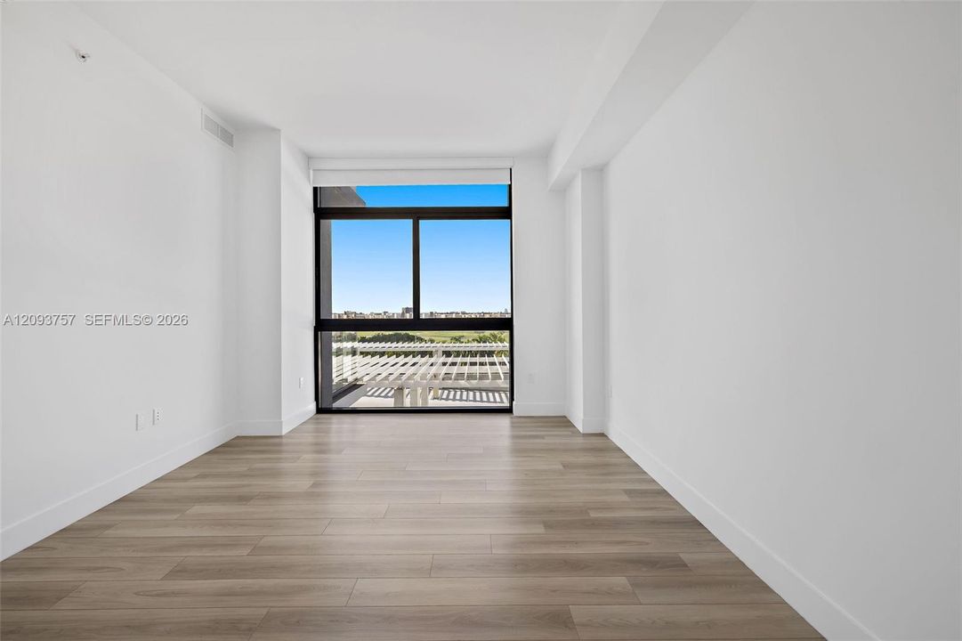 For Rent: $4,500 (2 beds, 2 baths, 1297 Square Feet)