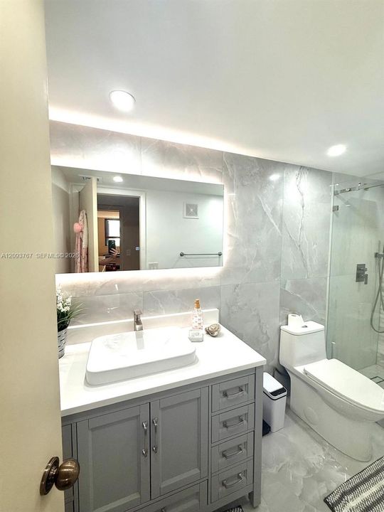 For Sale: $665,000 (2 beds, 2 baths, 2503 Square Feet)