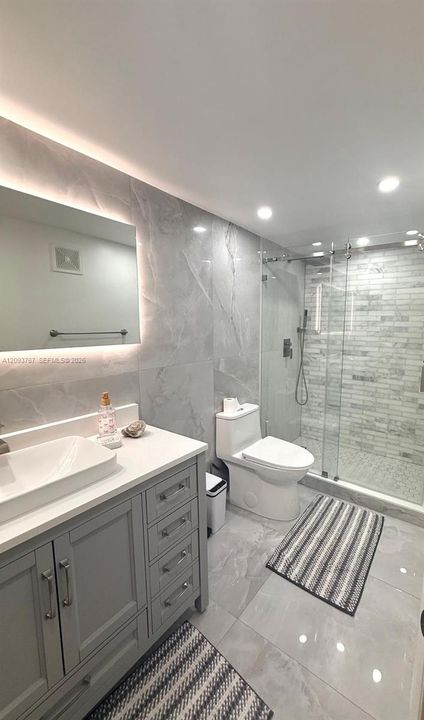 For Sale: $665,000 (2 beds, 2 baths, 2503 Square Feet)