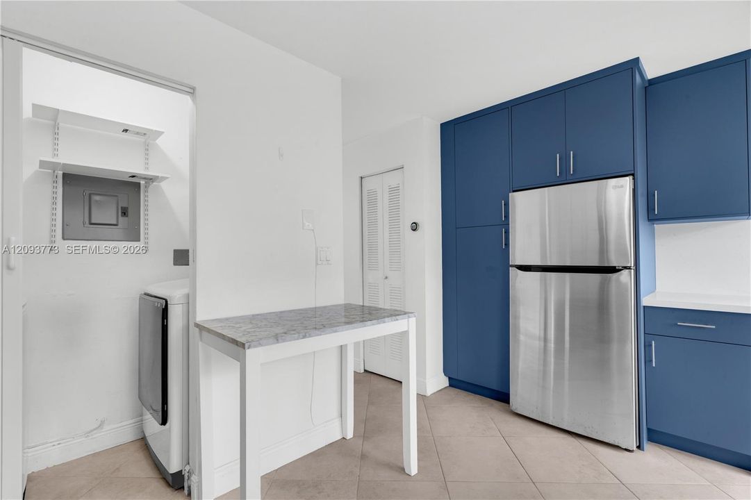 En Venta: $400,000 (2 camas, 2 baños, 1100 Pies cuadrados)