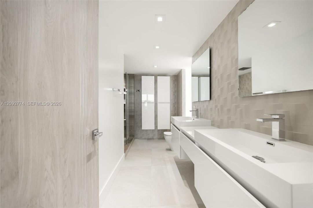 En Venta: $1,200,000 (2 camas, 2 baños, 1078 Pies cuadrados)