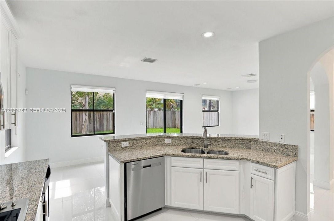 For Rent: $6,000 (4 beds, 3 baths, 2622 Square Feet)
