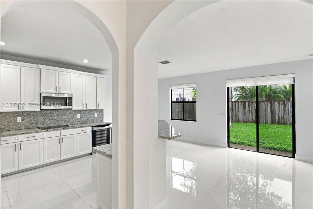 For Rent: $6,000 (4 beds, 3 baths, 2622 Square Feet)