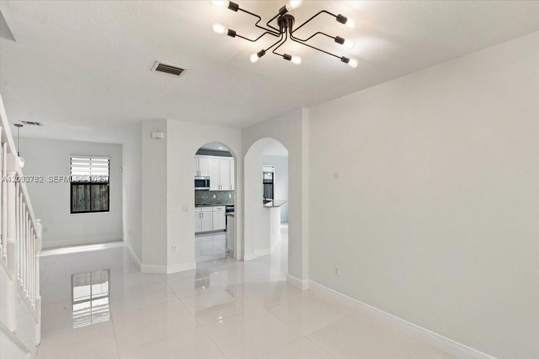For Rent: $6,000 (4 beds, 3 baths, 2622 Square Feet)