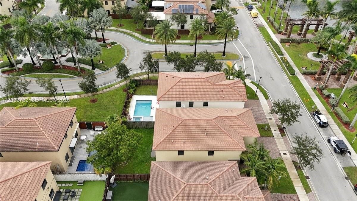 For Rent: $6,000 (4 beds, 3 baths, 2622 Square Feet)