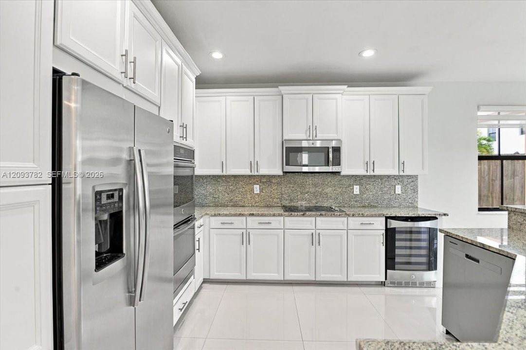 For Rent: $6,000 (4 beds, 3 baths, 2622 Square Feet)
