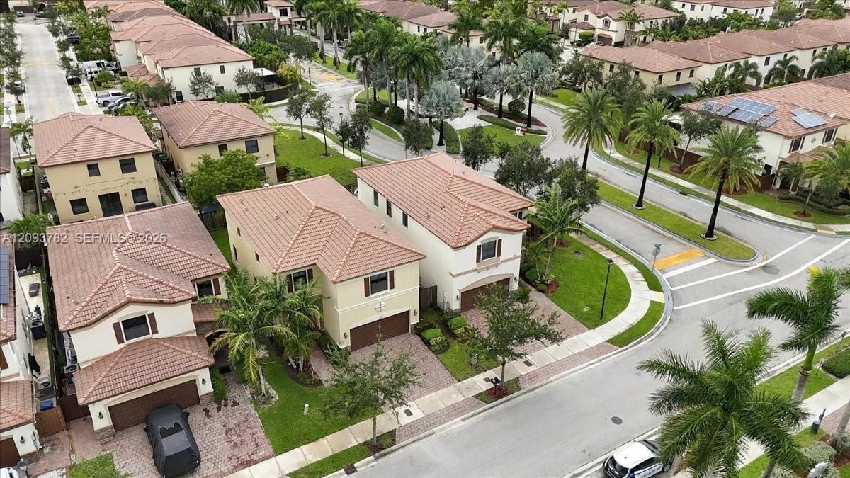 For Rent: $6,000 (4 beds, 3 baths, 2622 Square Feet)