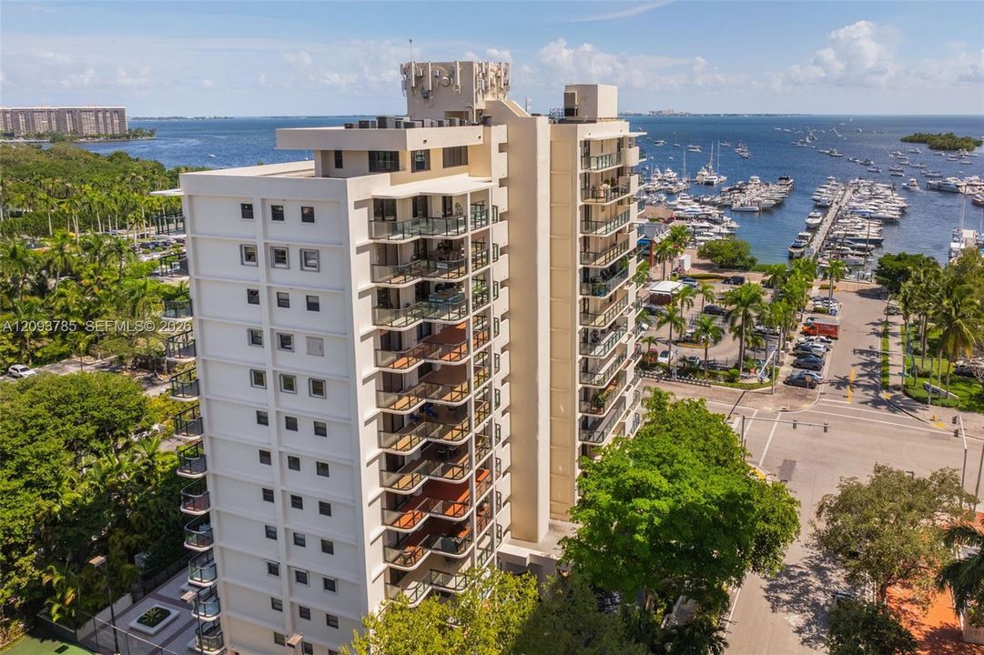 En Venta: $4,950,000 (5 camas, 4 baños, 1805 Pies cuadrados)