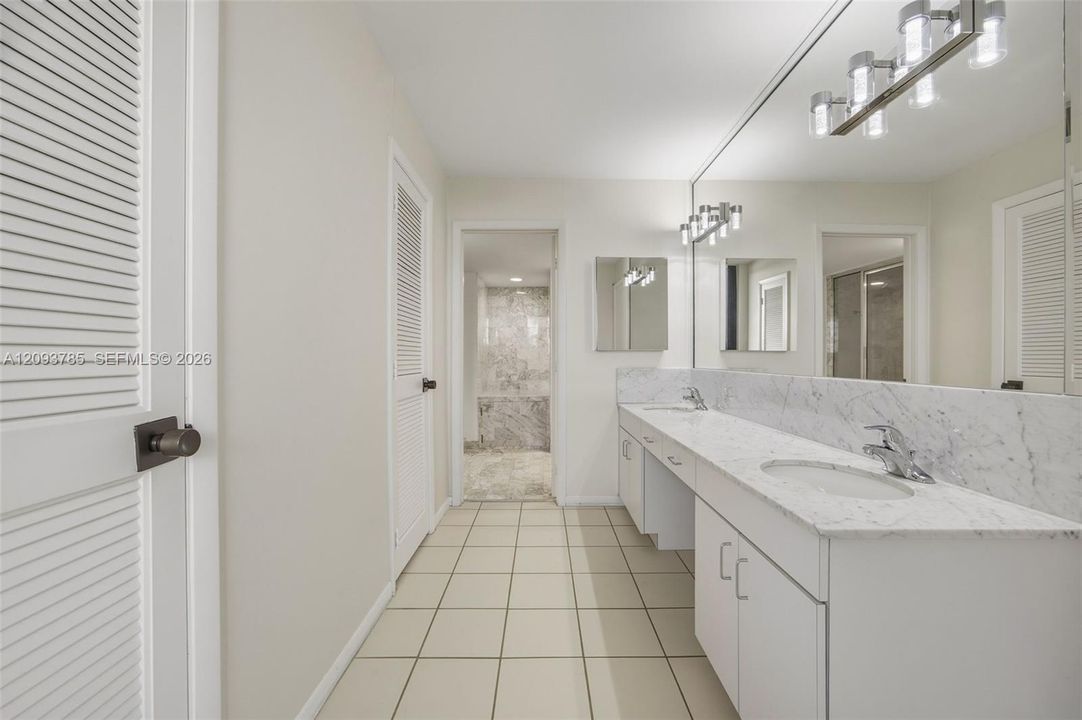 En Venta: $4,950,000 (5 camas, 4 baños, 1805 Pies cuadrados)