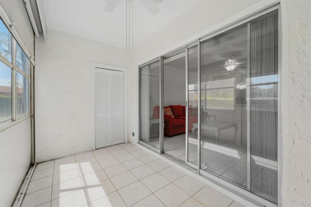 705_Lori_Drive_112_Palm_Springs_FL_005