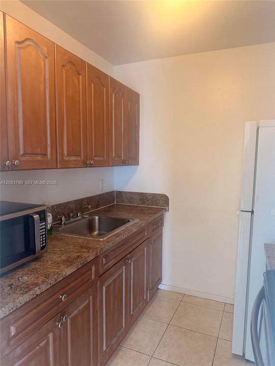 For Rent: $1,500 (1 beds, 1 baths, 750 Square Feet)