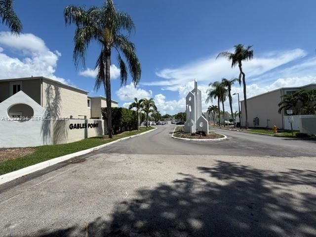 COMMUNITY ENTRANCE