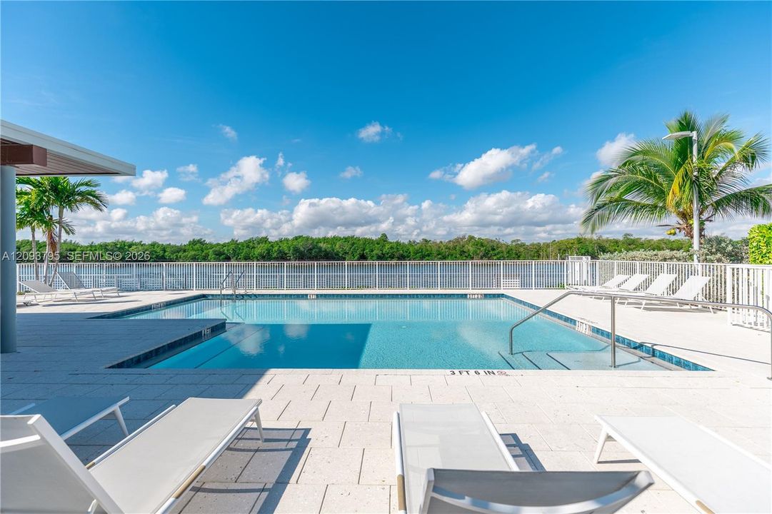 For Rent: $8,500 (3 beds, 3 baths, 2185 Square Feet)