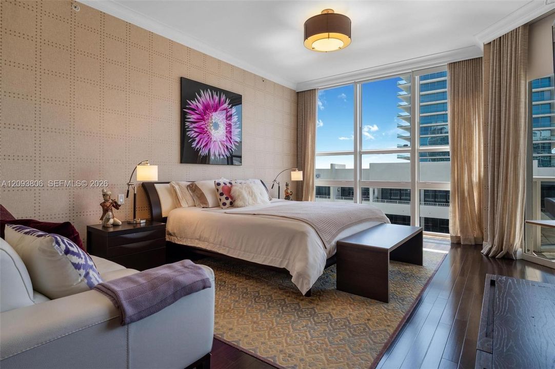 For Sale: $4,230,000 (3 beds, 4 baths, 2918 Square Feet)