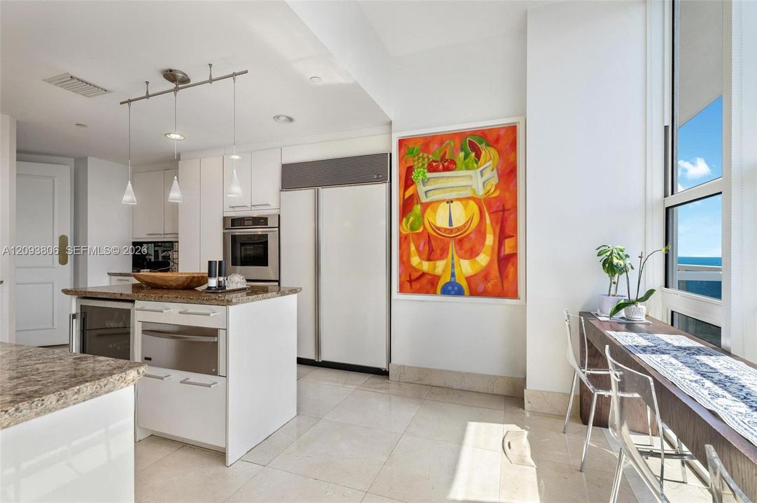 For Sale: $4,230,000 (3 beds, 4 baths, 2918 Square Feet)