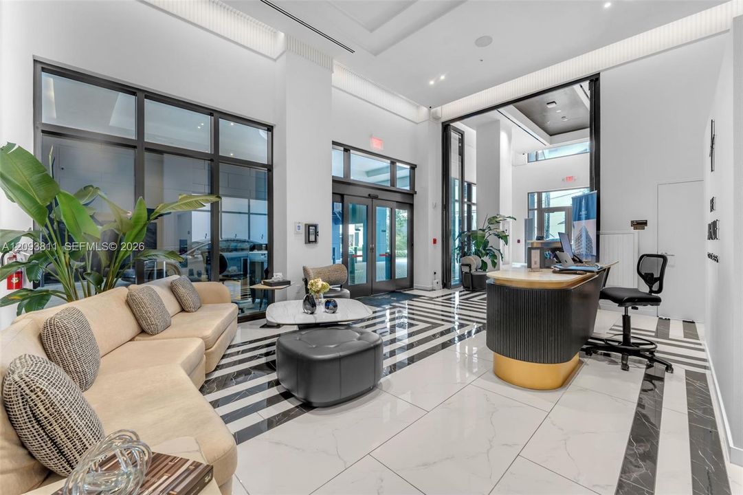 На продажу: $1,470,000 (2 спален, 2 ванн, 851 Квадратных фут)