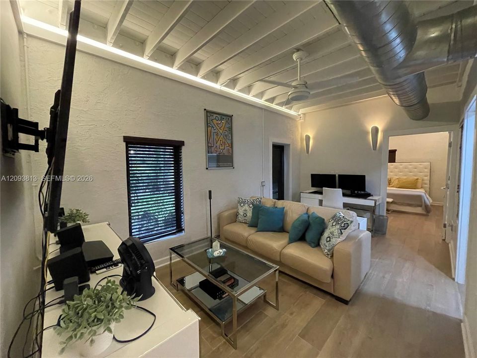 En Renta: $3,800 (1 camas, 1 baños, 900 Pies cuadrados)