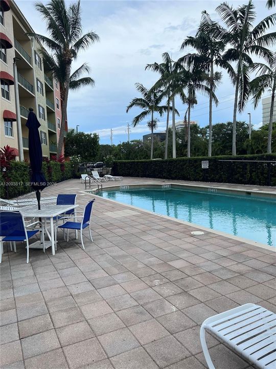 En Venta: $244,000 (2 camas, 2 baños, 1424 Pies cuadrados)
