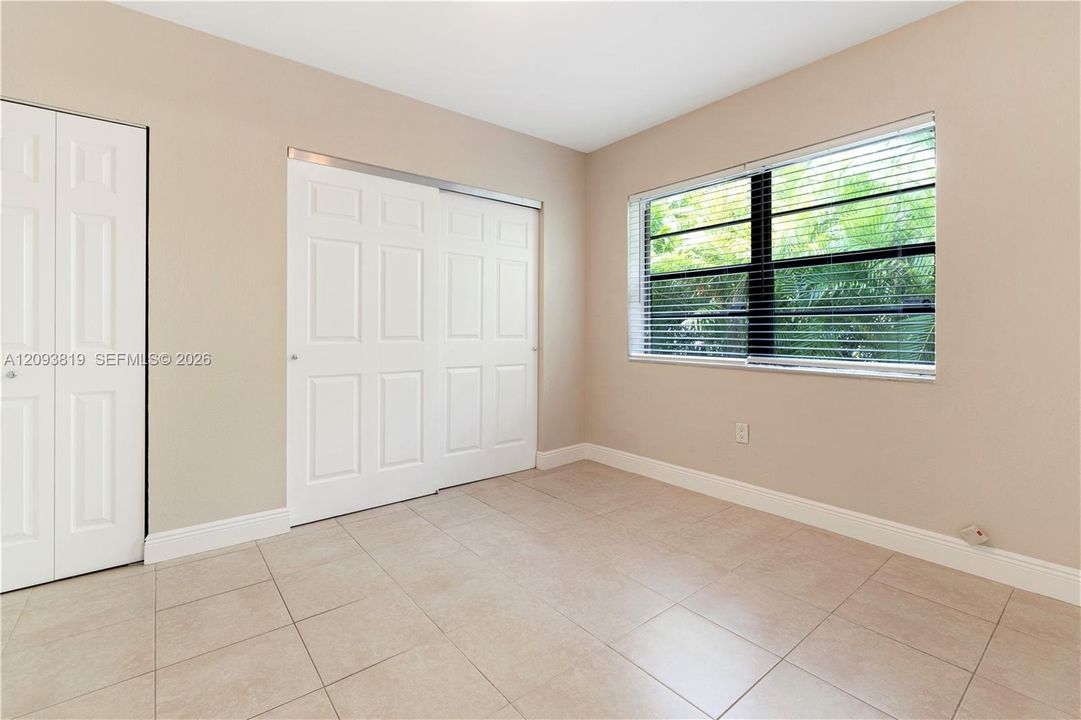 For Rent: $1,800 (1 beds, 1 baths, 500 Square Feet)
