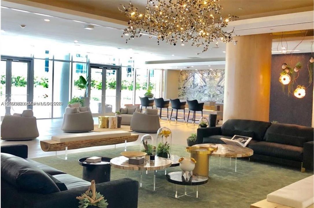 В аренду: $6,000 (1 спален, 1 ванн, 1228 Квадратных фут)