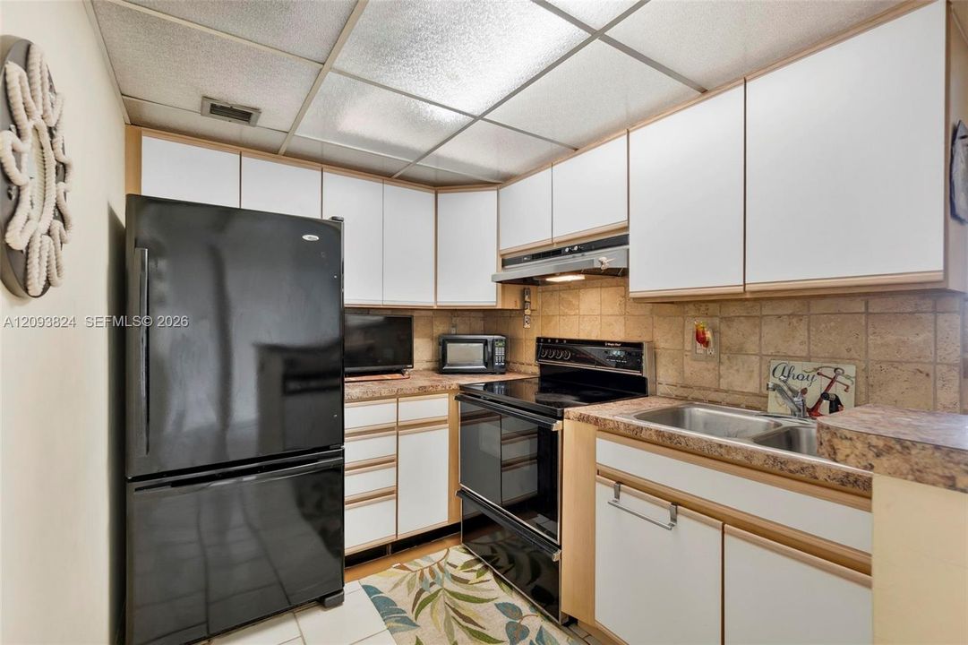 En Venta: $270,000 (1 camas, 1 baños, 724 Pies cuadrados)