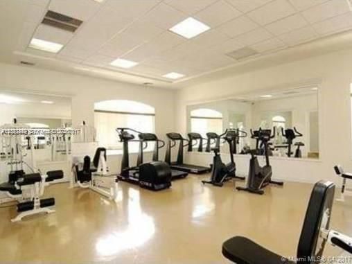 For Rent: $2,695 (3 beds, 2 baths, 1109 Square Feet)