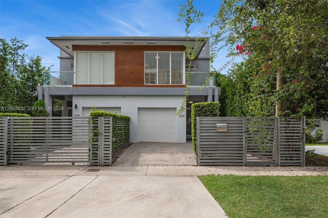 For Sale: $1,449,000 (4 beds, 4 baths, 2490 Square Feet)