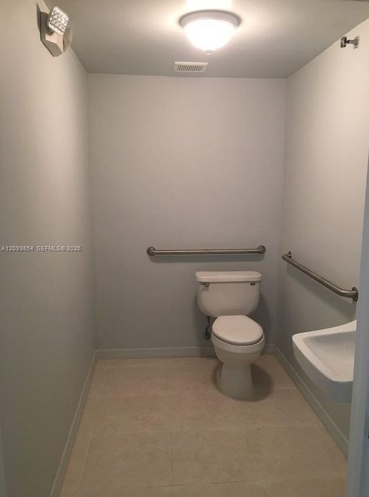 For Rent: $2,500 (0 beds, 0 baths, 0 Square Feet)