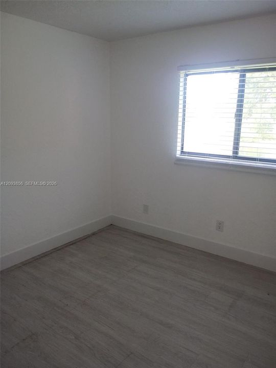 For Rent: $1,250 (2 beds, 2 baths, 864 Square Feet)