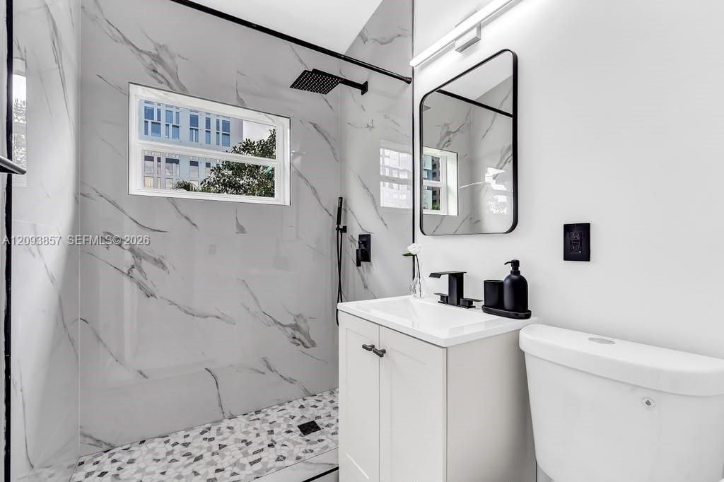 For Rent: $3,100 (3 beds, 1 baths, 0 Square Feet)
