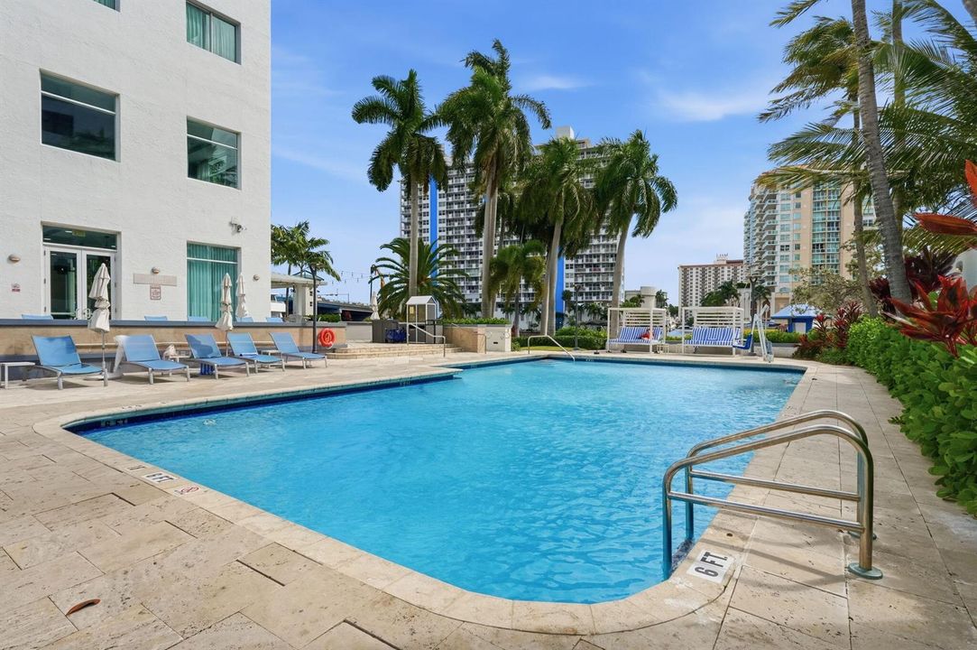 39-web-or-mls-2670_E_Sunrise_Blvd_Unit_1