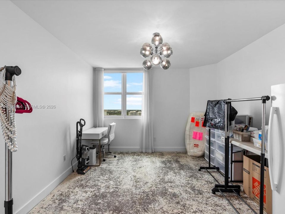 For Sale: $2,150,000 (4 beds, 4 baths, 3530 Square Feet)