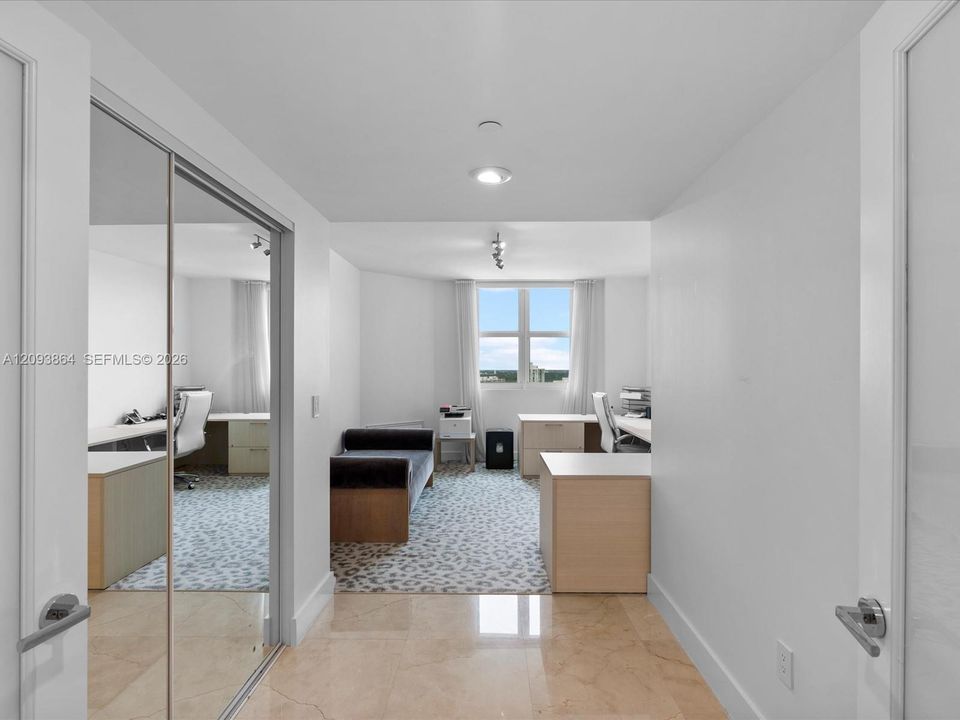 For Sale: $2,150,000 (4 beds, 4 baths, 3530 Square Feet)
