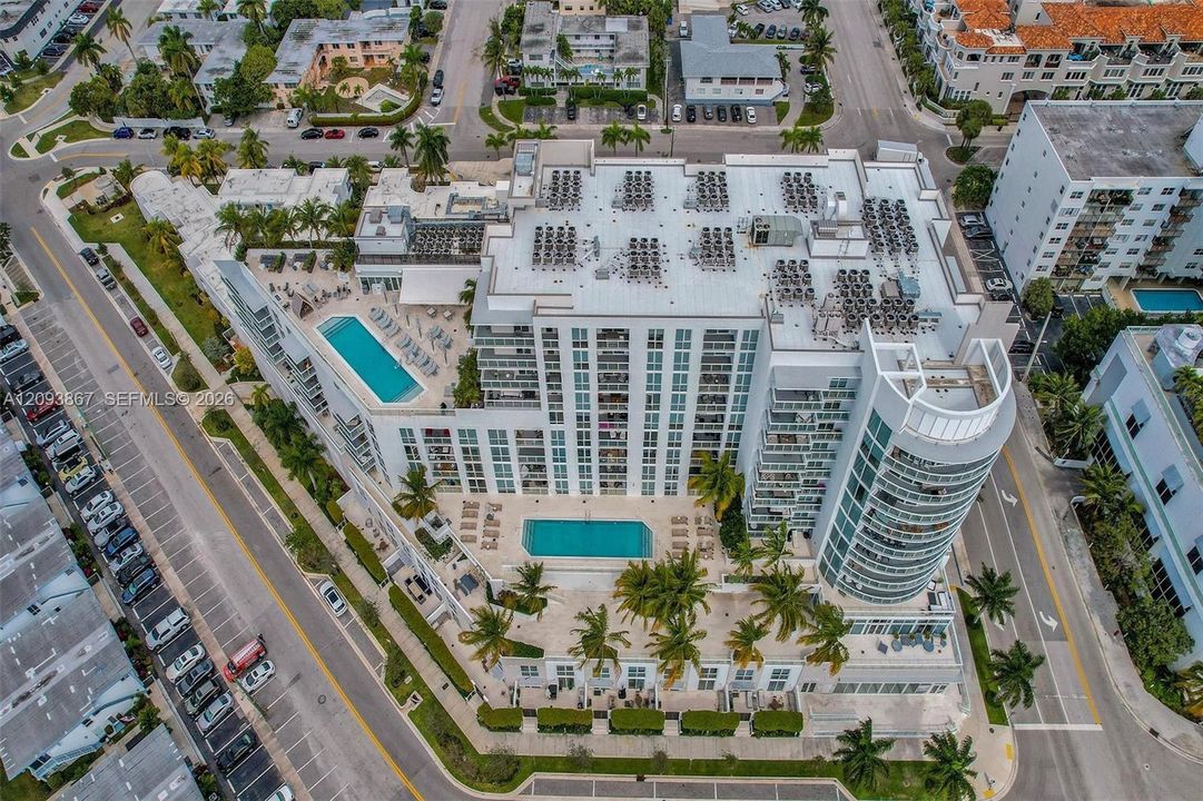 En Venta: $848,000 (2 camas, 1 baños, 821 Pies cuadrados)