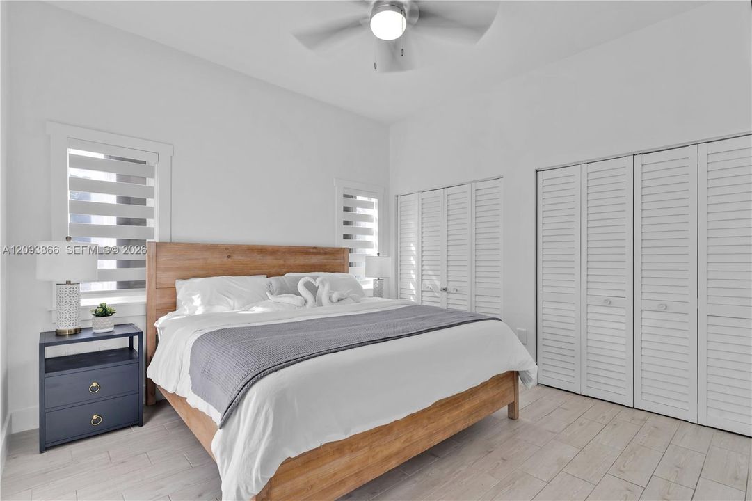 For Sale: $1,600,000 (4 beds, 3 baths, 1428 Square Feet)