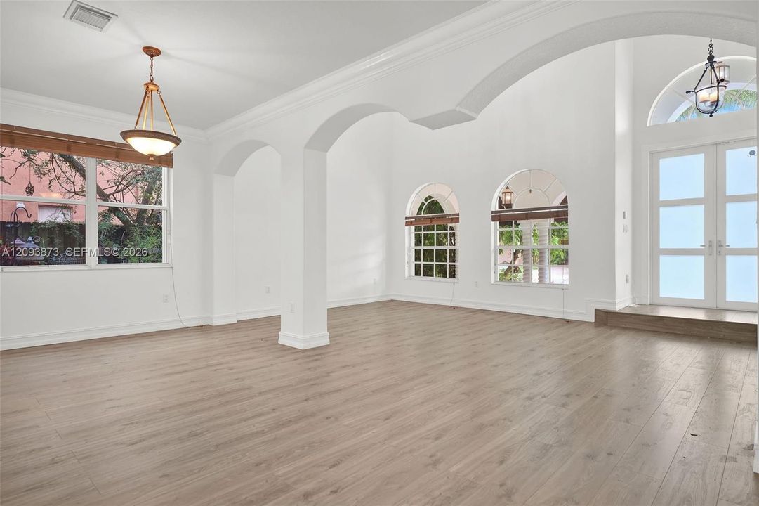 For Sale: $1,200,000 (4 beds, 4 baths, 3177 Square Feet)